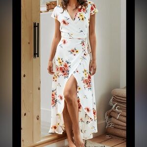 SOLD Cupshe Boho White Floral Print Wrap Dress Sz XL